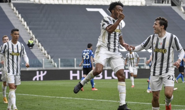  国际米兰绝杀尤文，登顶意甲积分榜  