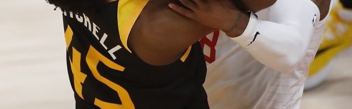  米切尔45分骑士横扫步行者  