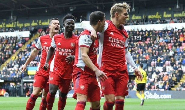  热苏斯闪电突袭，阿森纳擒水晶宫止连败