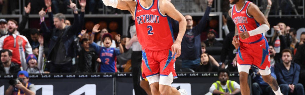  坎宁安33分活塞加时胜步行者  