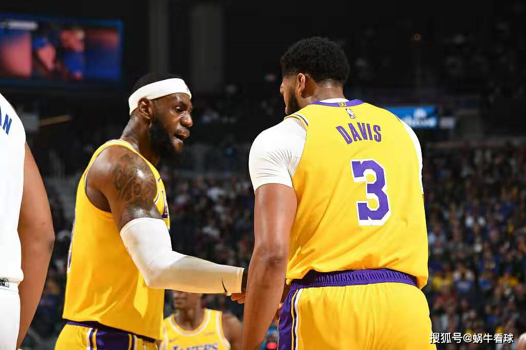  德甲新军圣保利主场首秀爆冷取胜  