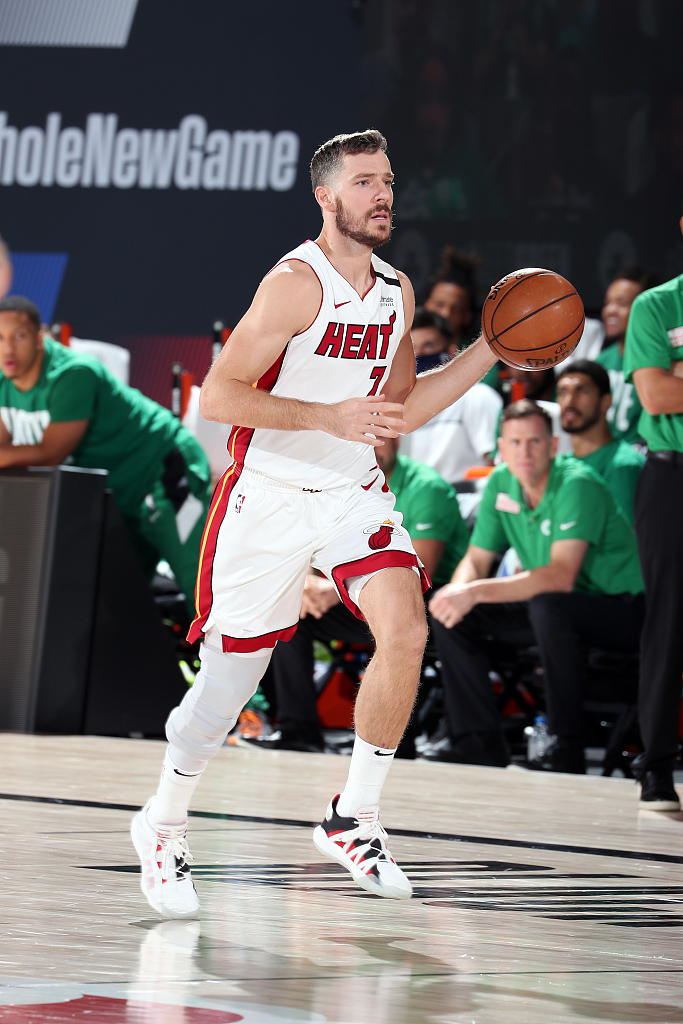  汉诺威96锋线哑火，全场浪射错失得分良机